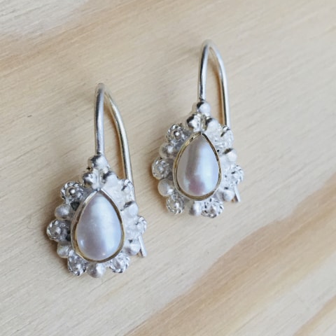 oh262-suesswasserperle-silber-matt-12×9-mm