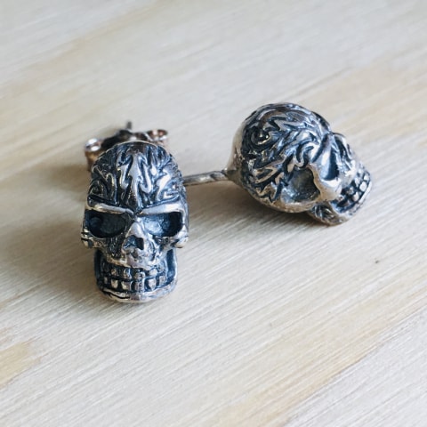oh281-totenkopf-silber-geschwaerzt-10×7-mm