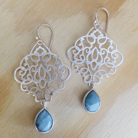oh338-facettierter-larimar-silber-matt-42×27-mm