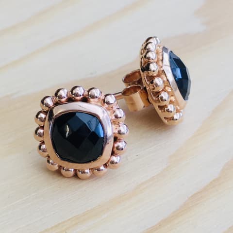 oh342-facettierter-schwarzer-spinell-silber-rose-vergoldet-11×11-mm