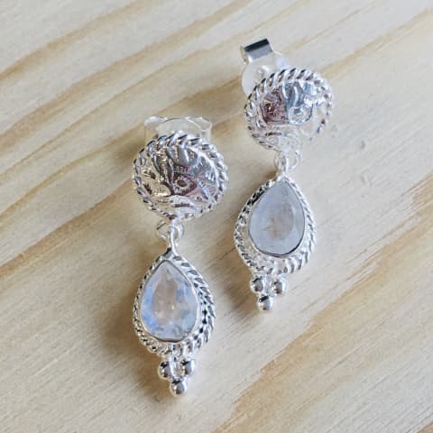 oh348-facettierter-regenbogen-mondstein-25×8-mm