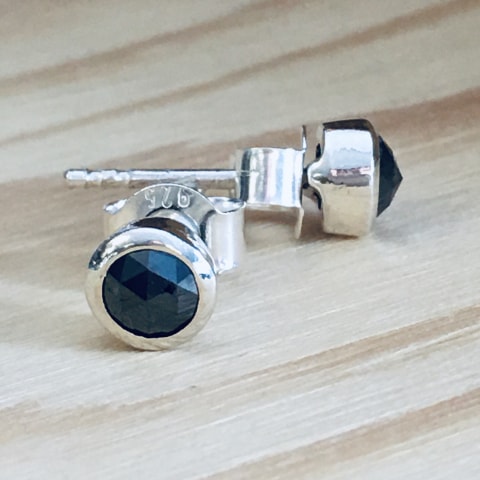 oh363-facettierter-schwarzer-diamant-5-mm