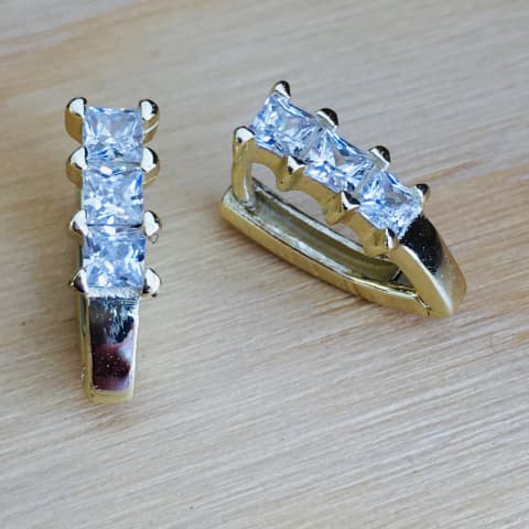 oh394-mit-zirkonia-silber-vergoldet-13×4-mm