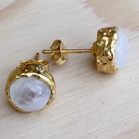oh46-silber-vergoldet-regenbogen-mondstein-11-mm