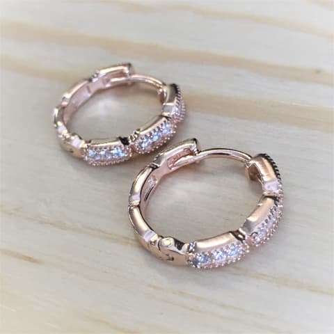 oh479-mit-zirkonia-silber-rose-vergoldet-18-mm