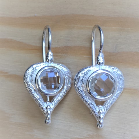oh487-facettierter-bergkristall-16×13-mm