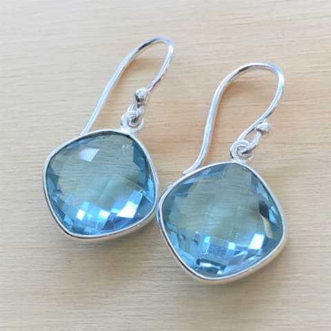 oh508-facettierter-blauer-topas-13×13-mm