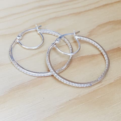 oh647-silber-mit-zirkonia-28-mm