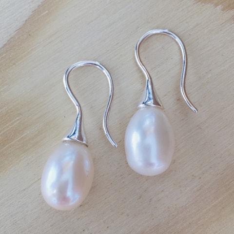 oh688-silber-suesswasserperle-weiss-ca-13×9-mm