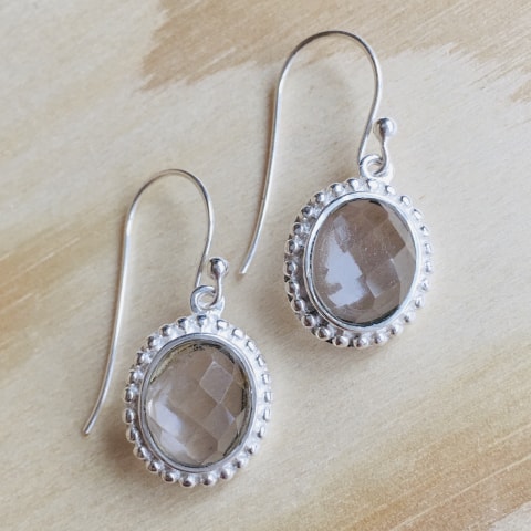 oh71-silber-facettierter-bergkristall-15×13-mm