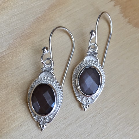 oh721-silber-facettierter-chocolate-mondstein-20×10-mm