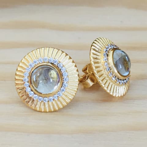 oh795-blauer-topas-mit-zirkonia-silber-vergoldet-matt-14-mm