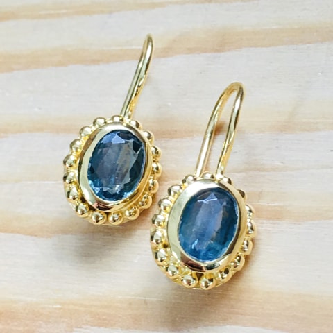 oh851-facettierter-gruener-kyanit-silber-vergoldet-11×9-mm