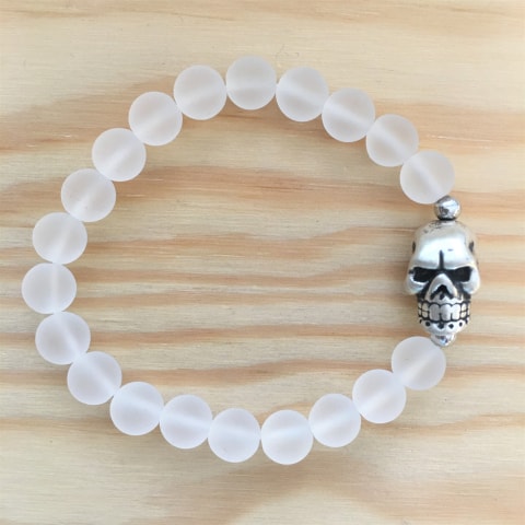 ab64-bergkristall-matt-8-mm-totenkopf-silber-geschwaerzt.jpg