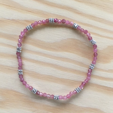 ab67-facettierter-rosa-turmalin-3-mm-silber-rhodiniert.jpg