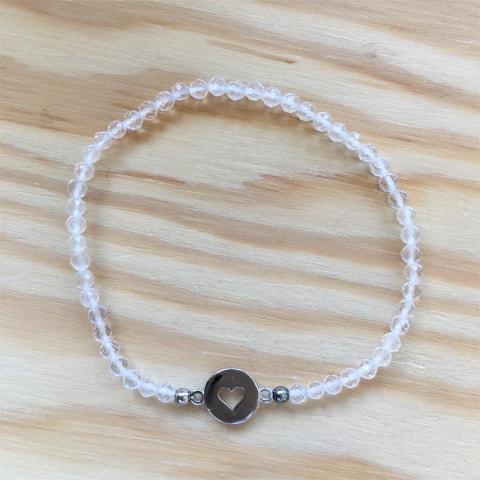 ab68-facettierter-bergkristall-3-mm-herz-10-mm-silber-rhodiniert.jpg
