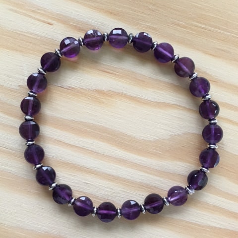 ab75-facettierte-coin-amethyst-ca-6-mm-silber-rhodiniert.jpg