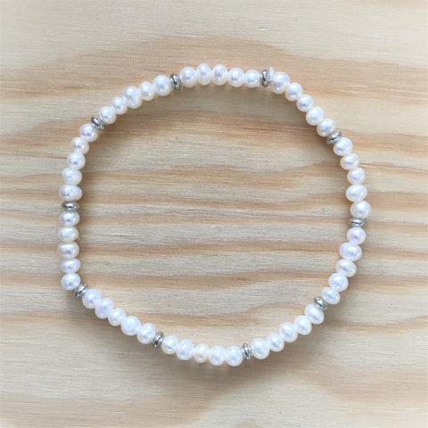 ab77-suesswasserperle-4-mm-silber-rhodiniert.jpg