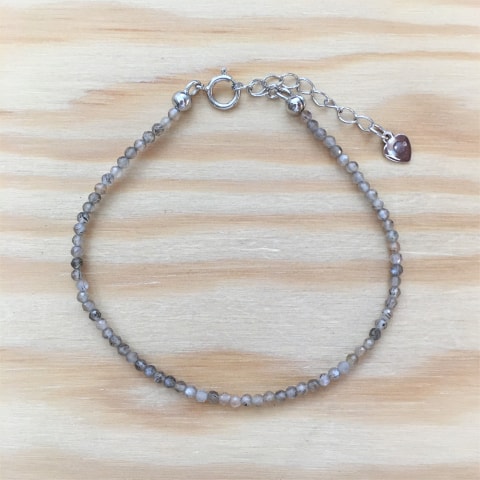 ab80-facettierter-grauer-mondstein-ca-25-mm-silber-rhodiniert.jpg
