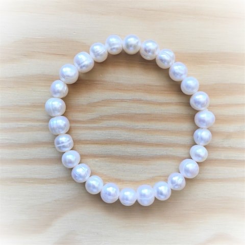 abp11-suesswasserperle-weiss-elast-armband.jpg