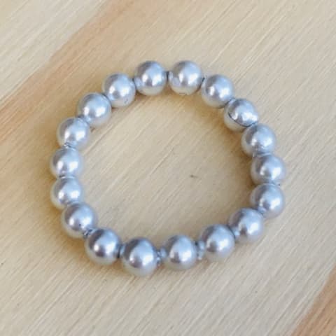 elast-fingerring-muschelkern-silbergrau-ca-3-mm.jpg