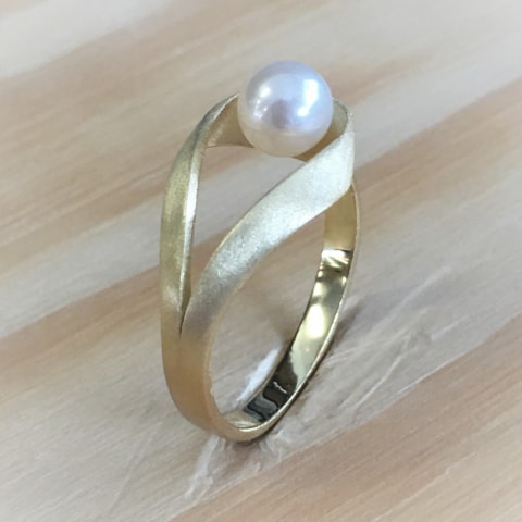 r181-suesswasserperle-silber-vergoldet-matt.jpg