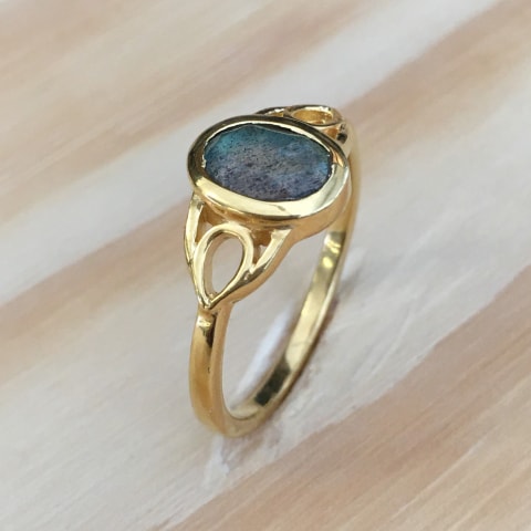 r251-facettierter-labradorit-silber-vergoldet.jpg