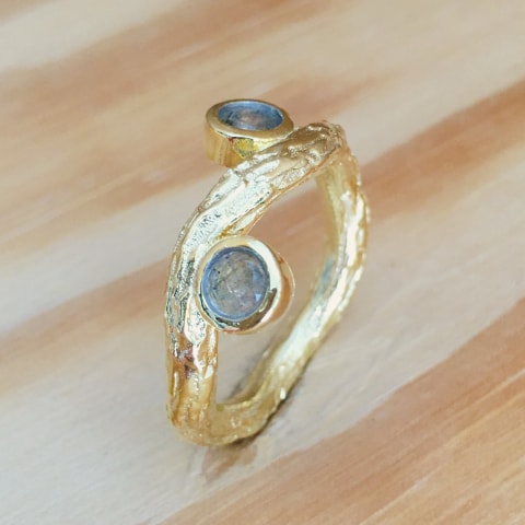 r330-facettierter-labradorit-silber-vergoldet-matt.jpg